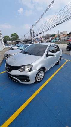 TOYOTA ETIOS 1.5 X PLUS 16V FLEX 4P AUTOMÁTICO